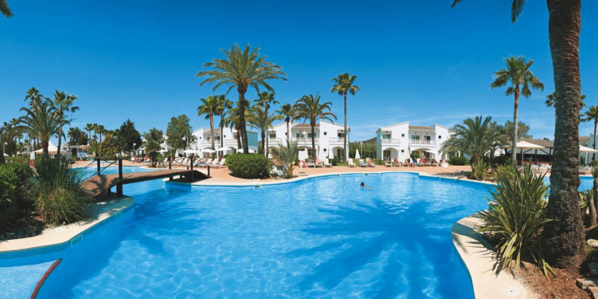Playa de Muro hotel